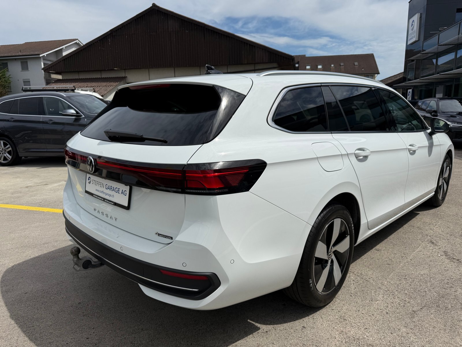 VW Passat Variant 2.0 TDI evo Business 4 Motion DSG, Diesel, Second hand / Used, Automatic - 5