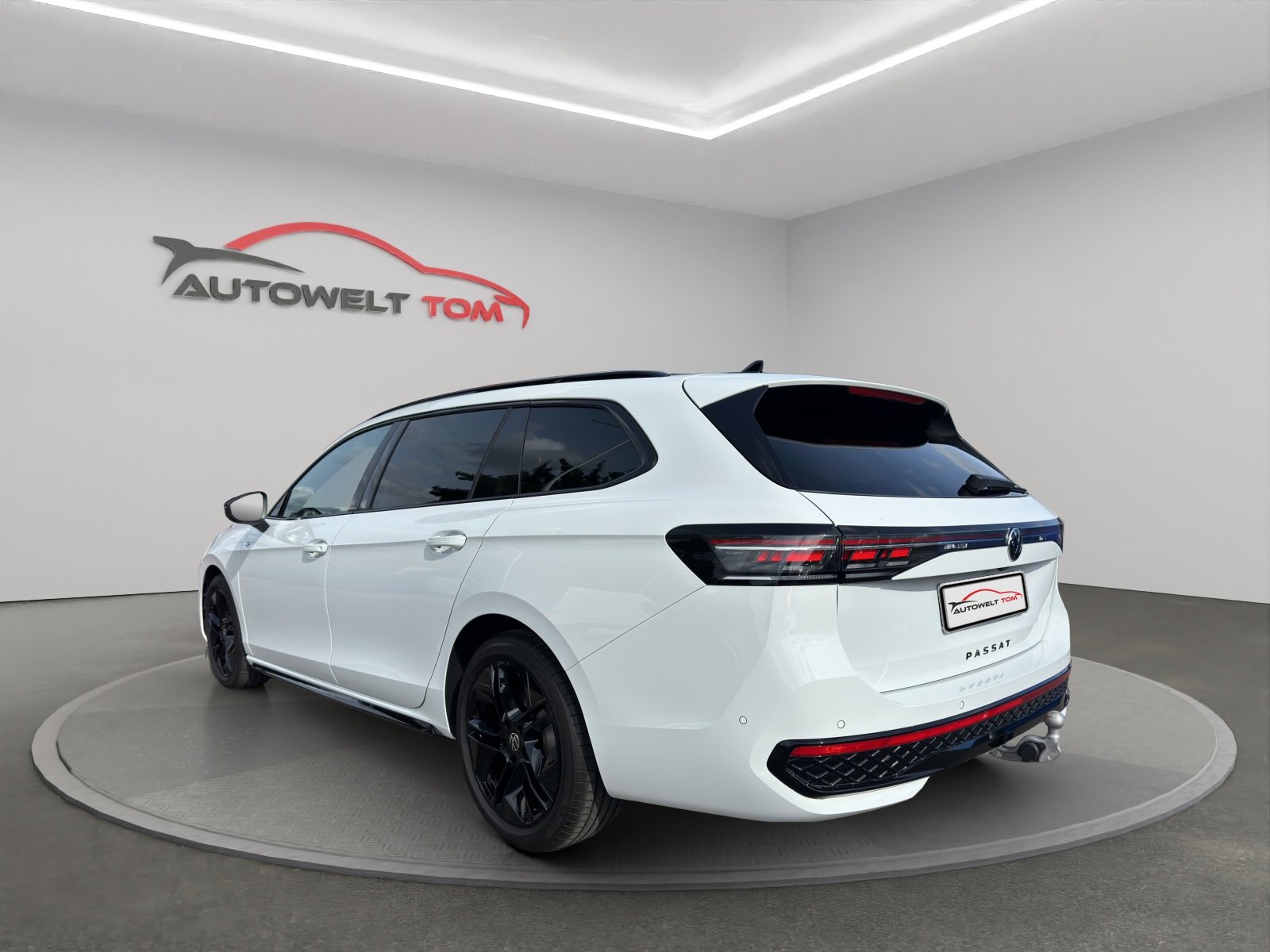 VW Passat Variant 2.0 TDI evo R-Line 4 Motion DSG *Anhänger, Diesel, Occasioni / Usate, Automatico - 3