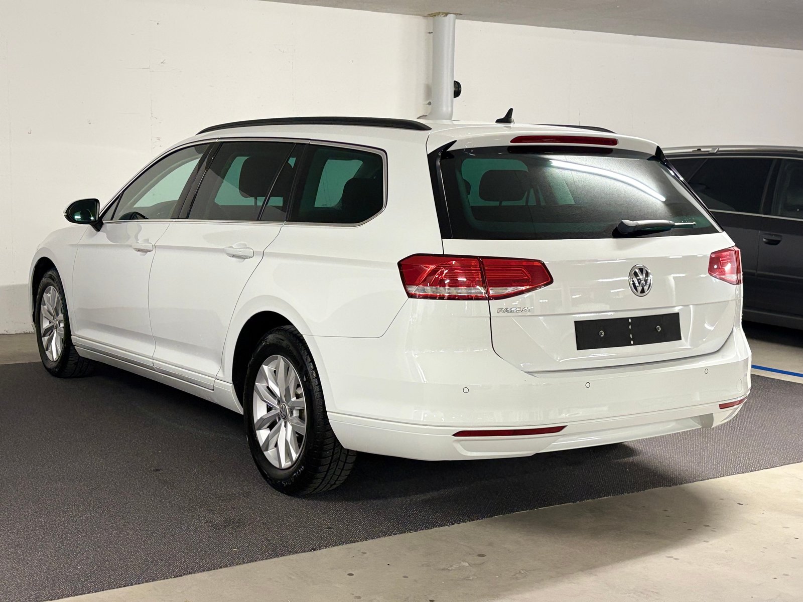 VW Passat Variant 2.0 TDI BMT Trendline DSG Frisch ab MFK (0, Diesel, Second hand / Used, Automatic - 6