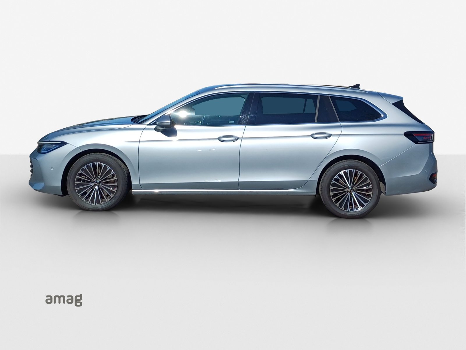 VW Passat Variant NF Elegance, Diesel, Occasioni / Usate, Automatico - 2