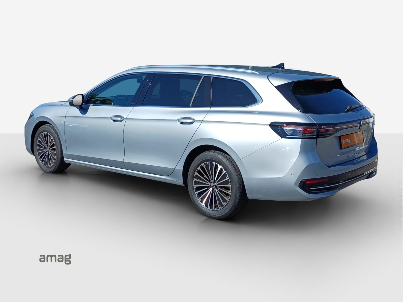 VW Passat Variant NF Elegance, Diesel, Occasioni / Usate, Automatico - 3
