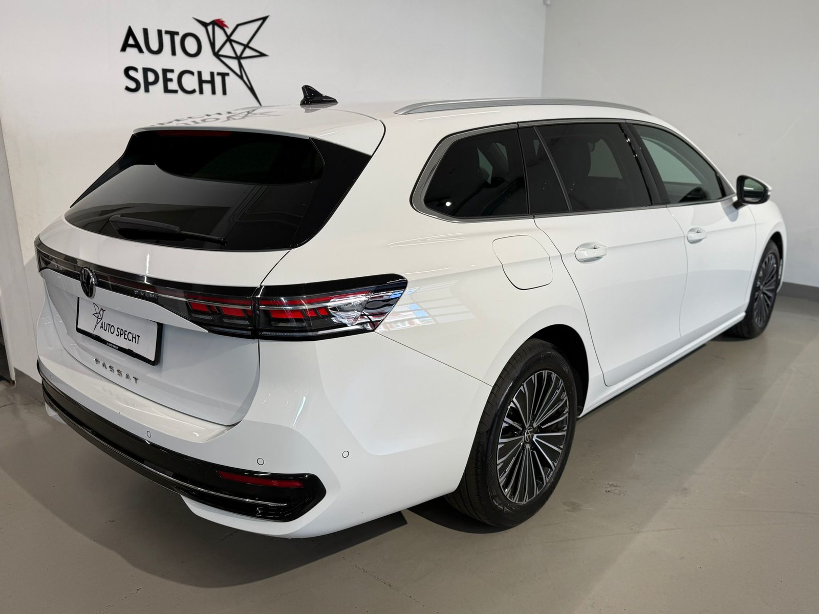 VW Passat Variant 2.0 TDI evo Elegance DSG, Diesel, Occasioni / Usate, Automatico - 4