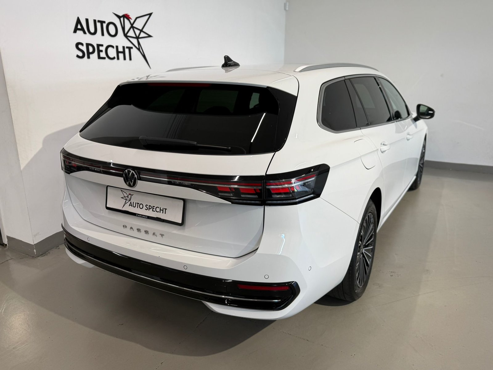 VW Passat Variant 2.0 TDI evo Elegance DSG, Diesel, Occasioni / Usate, Automatico - 5