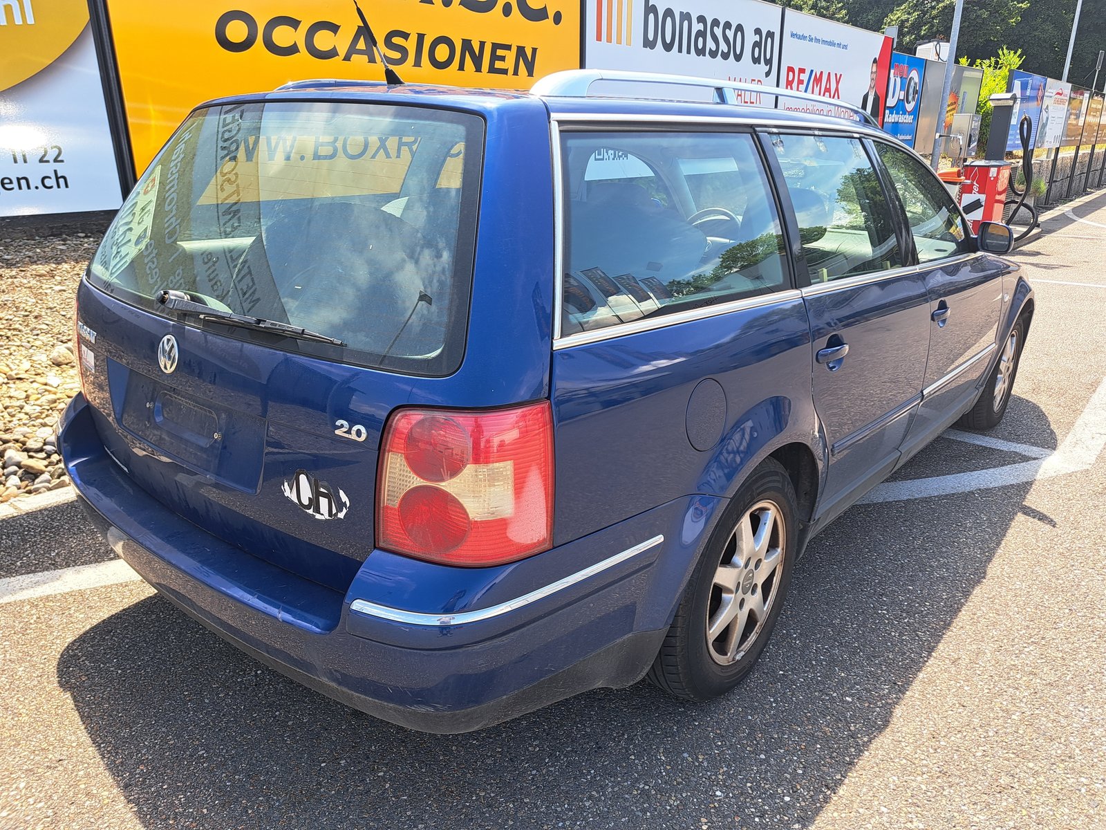 VW Passat Variant 2.0 Trendline, Benzin, Occasion / Gebraucht, Handschaltung - 2