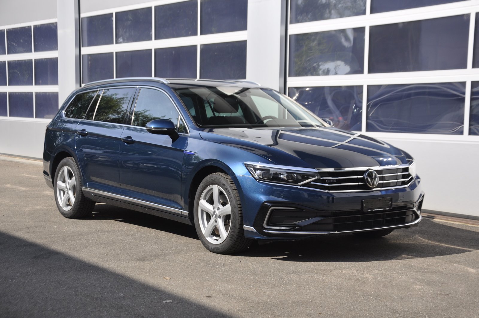 VW Passat Variant 1.4 TSI GTE Hybrid DSG I Anhängerkupplung