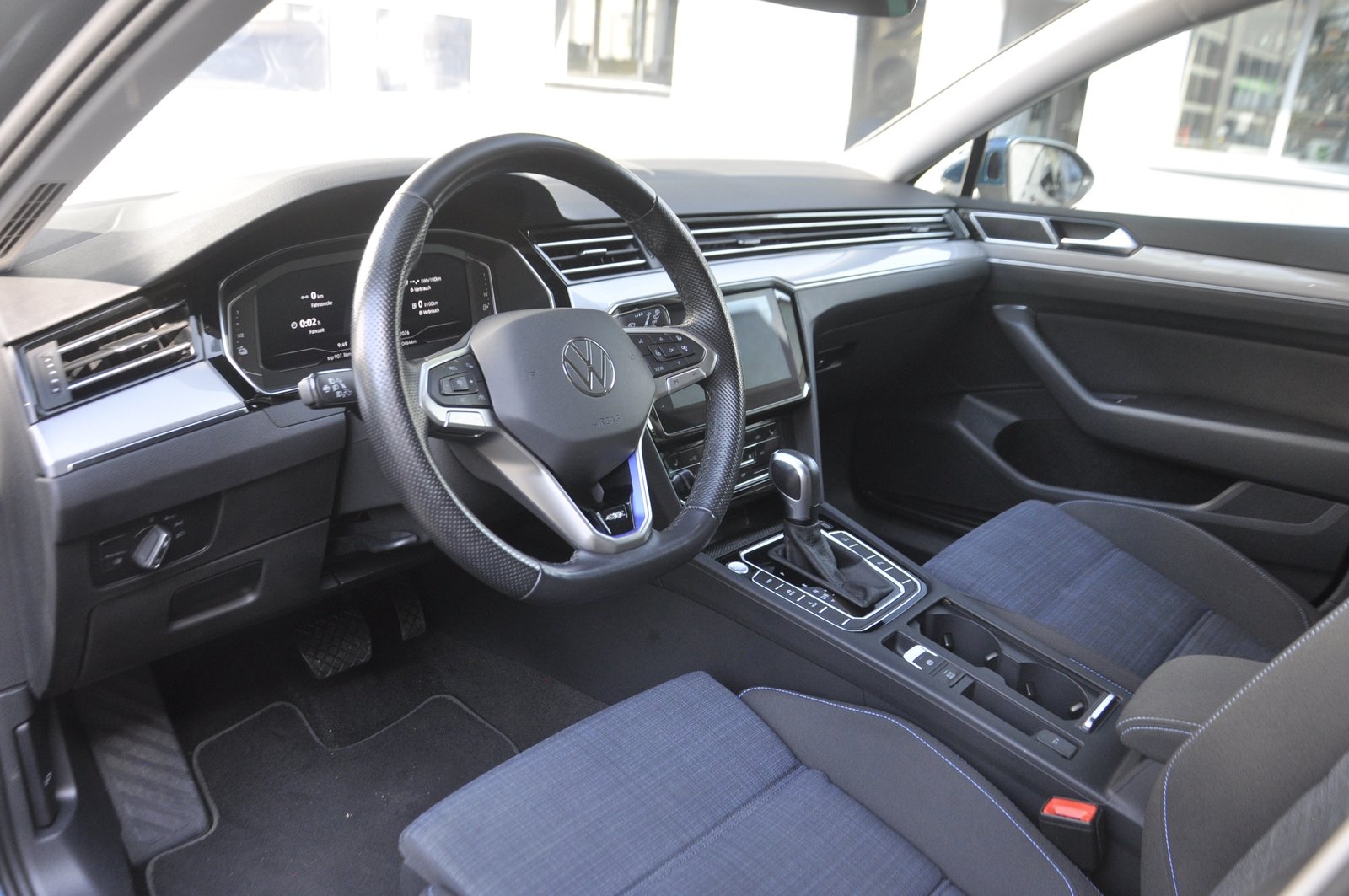 VW Passat Variant 1.4 TSI GTE Hybrid DSG I Anhängerkupplung, Hybride Rechargeable Essence/Électricité, Occasion / Utilisé, Automatique - 6
