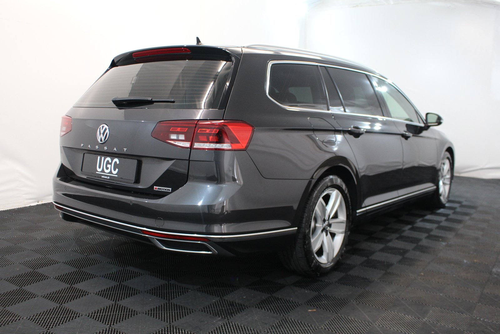 VW Passat Variant 2.0 TSI Elegance DSG 4m, Essence, Occasion / Utilisé, Automatique - 6