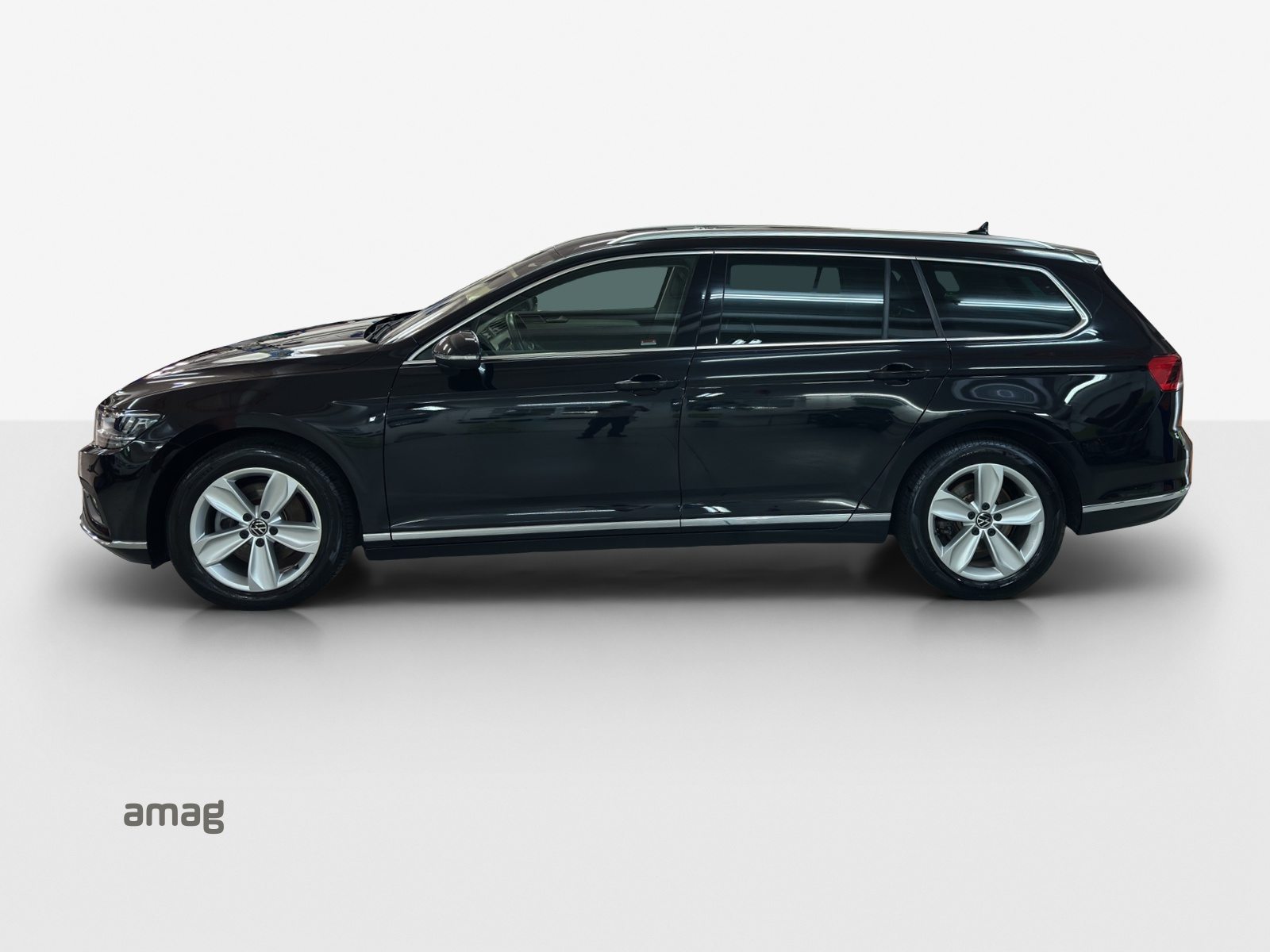 VW Passat Variant Elegance, Diesel, Occasion / Gebraucht, Automatik - 2