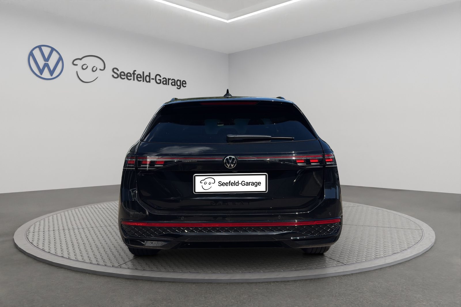 VW Passat Variant R-Line, Benzin, Occasion / Gebraucht, Automatik - 5