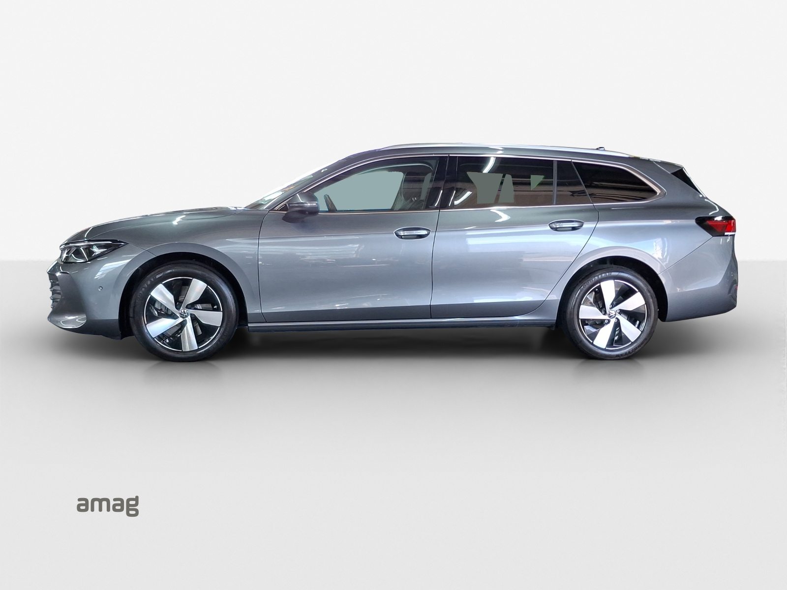 VW Passat Variant NF Business, Diesel, Second hand / Used, Automatic - 2