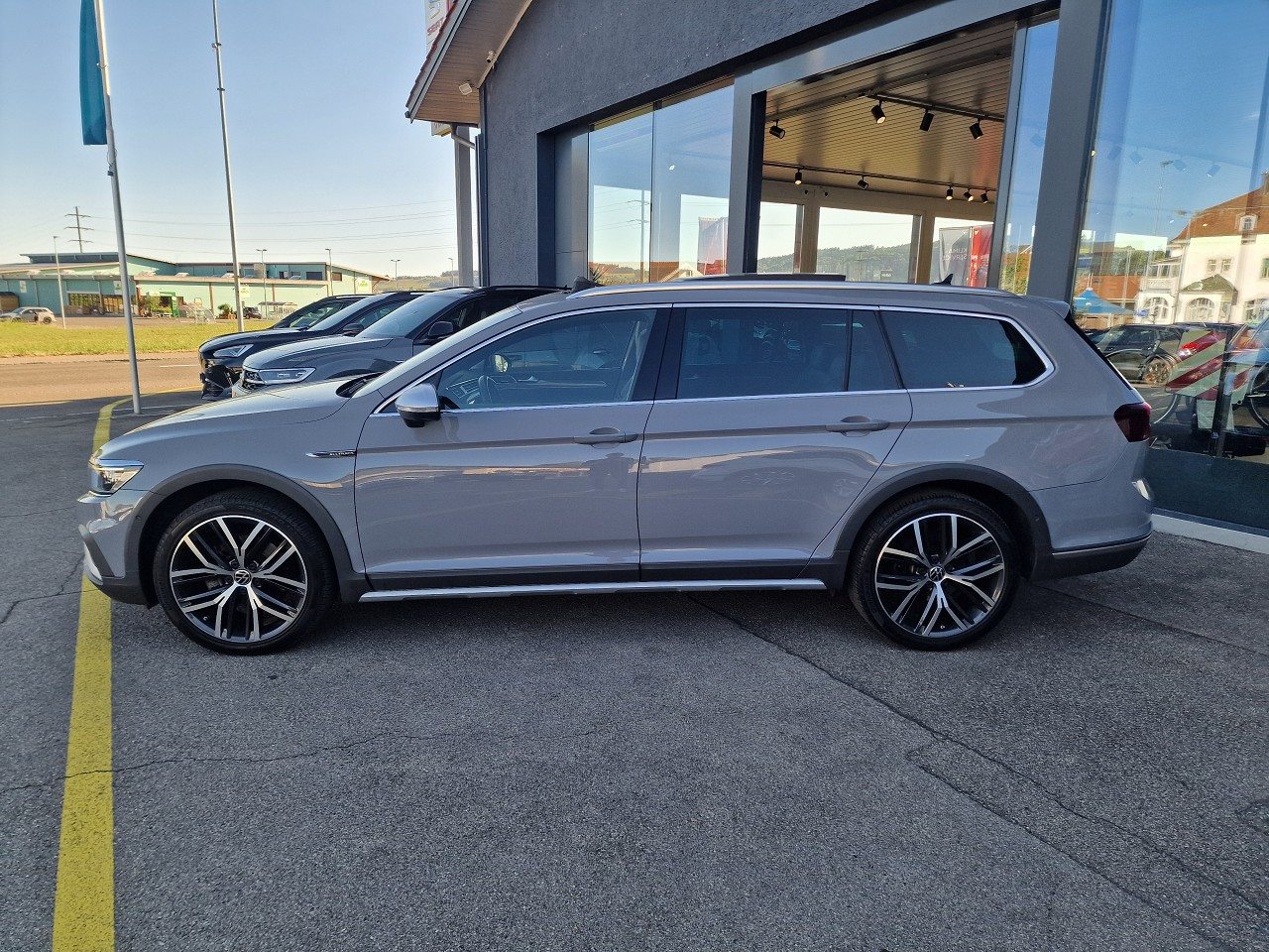 VW Passat Variant Alltrack, Diesel, Second hand / Used, Automatic - 3