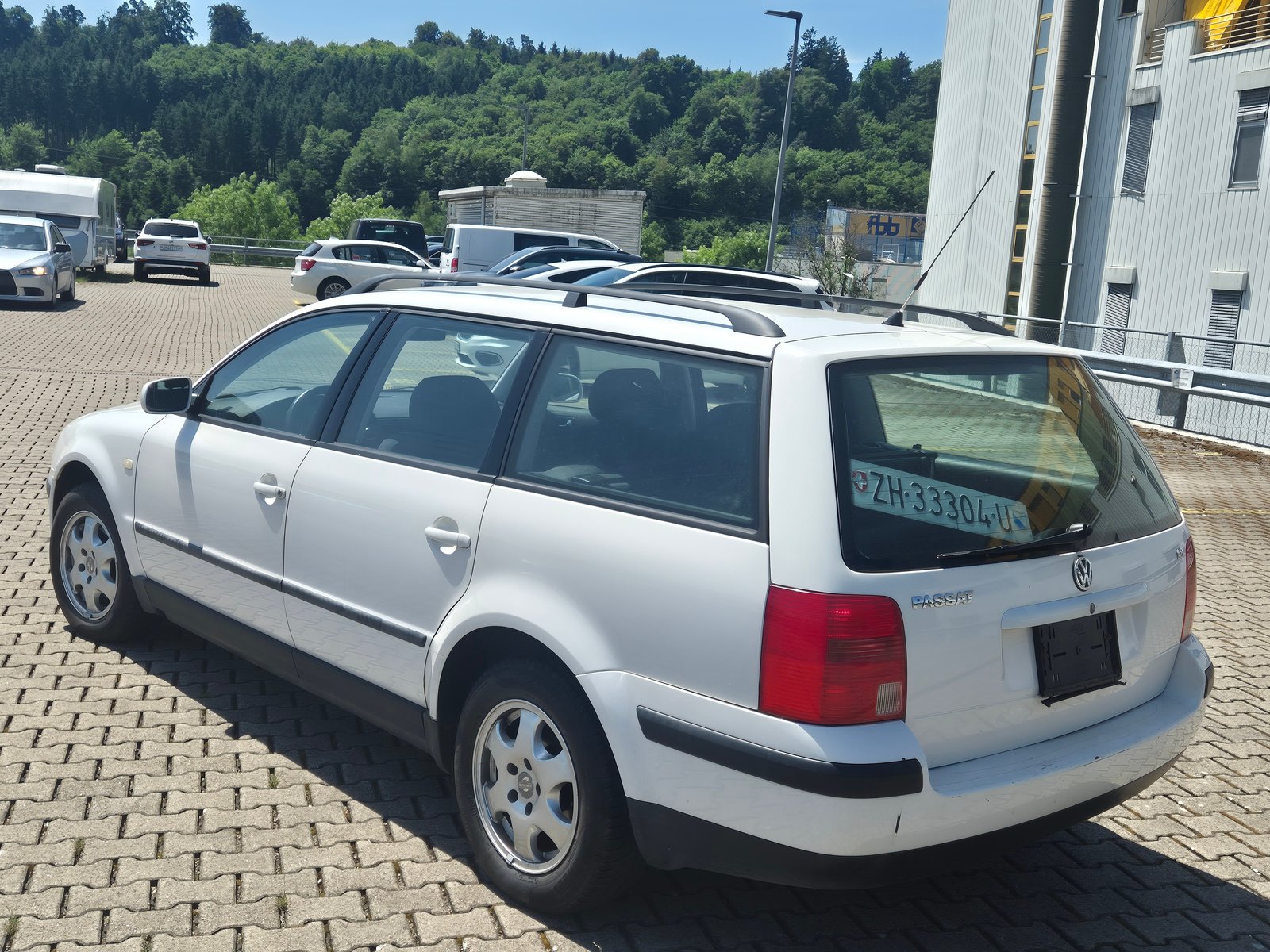 VW Passat Variant 1.8 Comfortline, Essence, Occasion / Utilisé, Manuelle - 3