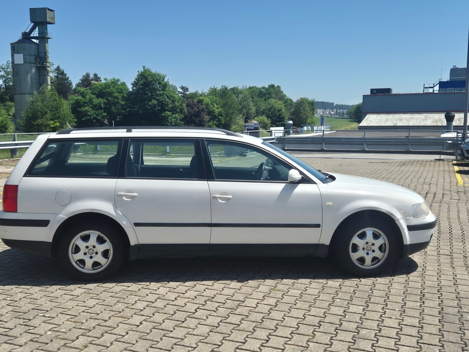 VW Passat Variant 1.8 Comfortline, Essence, Occasion / Utilisé, Manuelle - 5