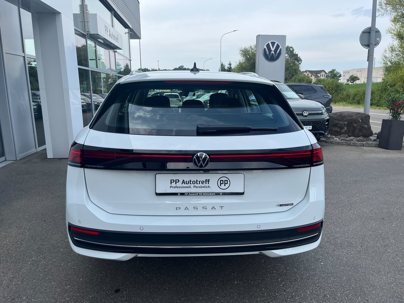 VW Passat Variant Business, Diesel, Occasion / Utilisé, Automatique - 4