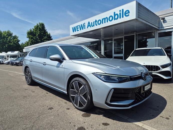 VW Passat Variant 1.5 TSI evo2 Plug-In- Hybrid R-Line DSG, Plug-in-Hybrid Benzina/Elettrica, Occasioni / Usate, Automatico