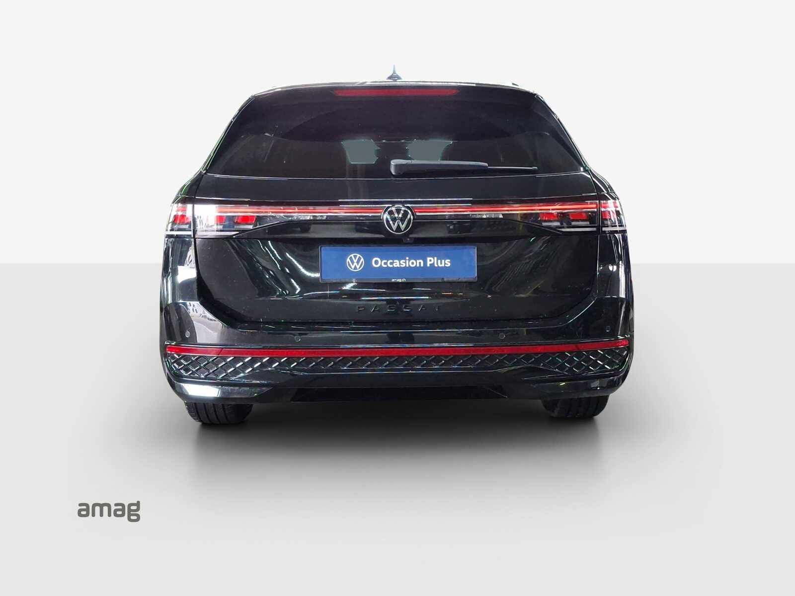 VW Passat Variant NF R-Line, Hybride Intégral Essence/Électricité, Occasion / Utilisé, Automatique - 4