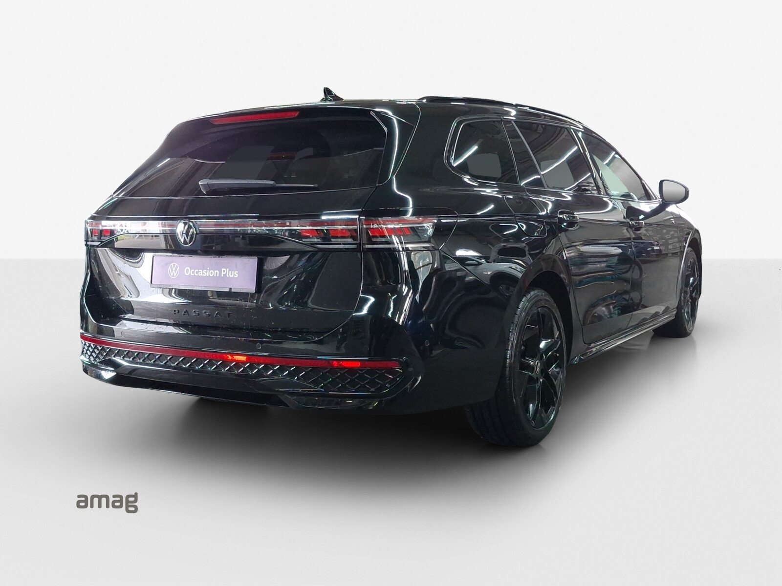 VW Passat Variant NF R-Line, Hybride Intégral Essence/Électricité, Occasion / Utilisé, Automatique - 5