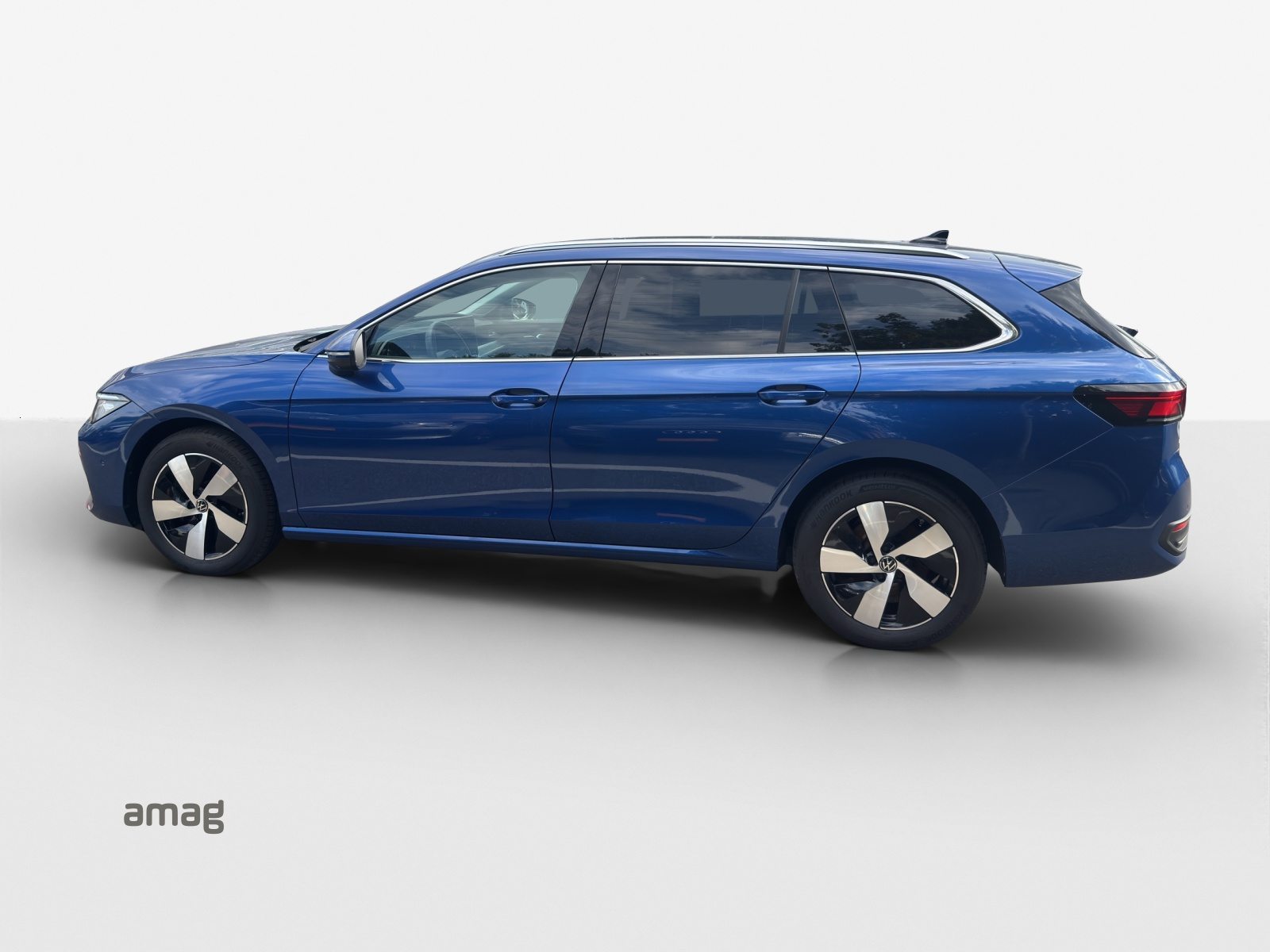 VW Passat Variant NF Business, Diesel, Second hand / Used, Automatic - 2