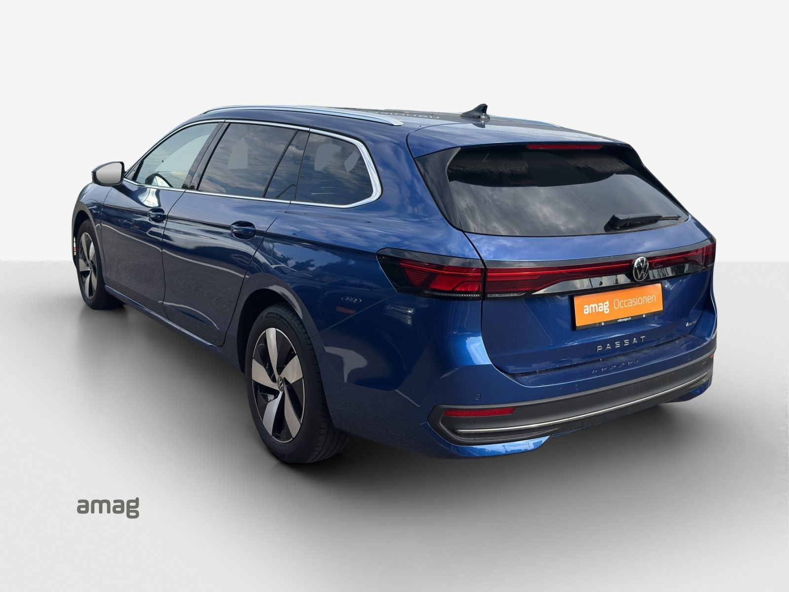 VW Passat Variant NF Business, Diesel, Second hand / Used, Automatic - 3