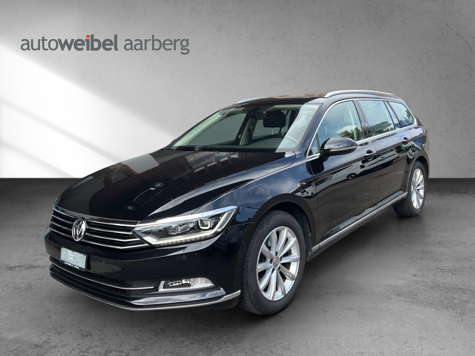 VW NEW Passat Variant Highline, Diesel, Occasion / Gebraucht, Automatik - 5