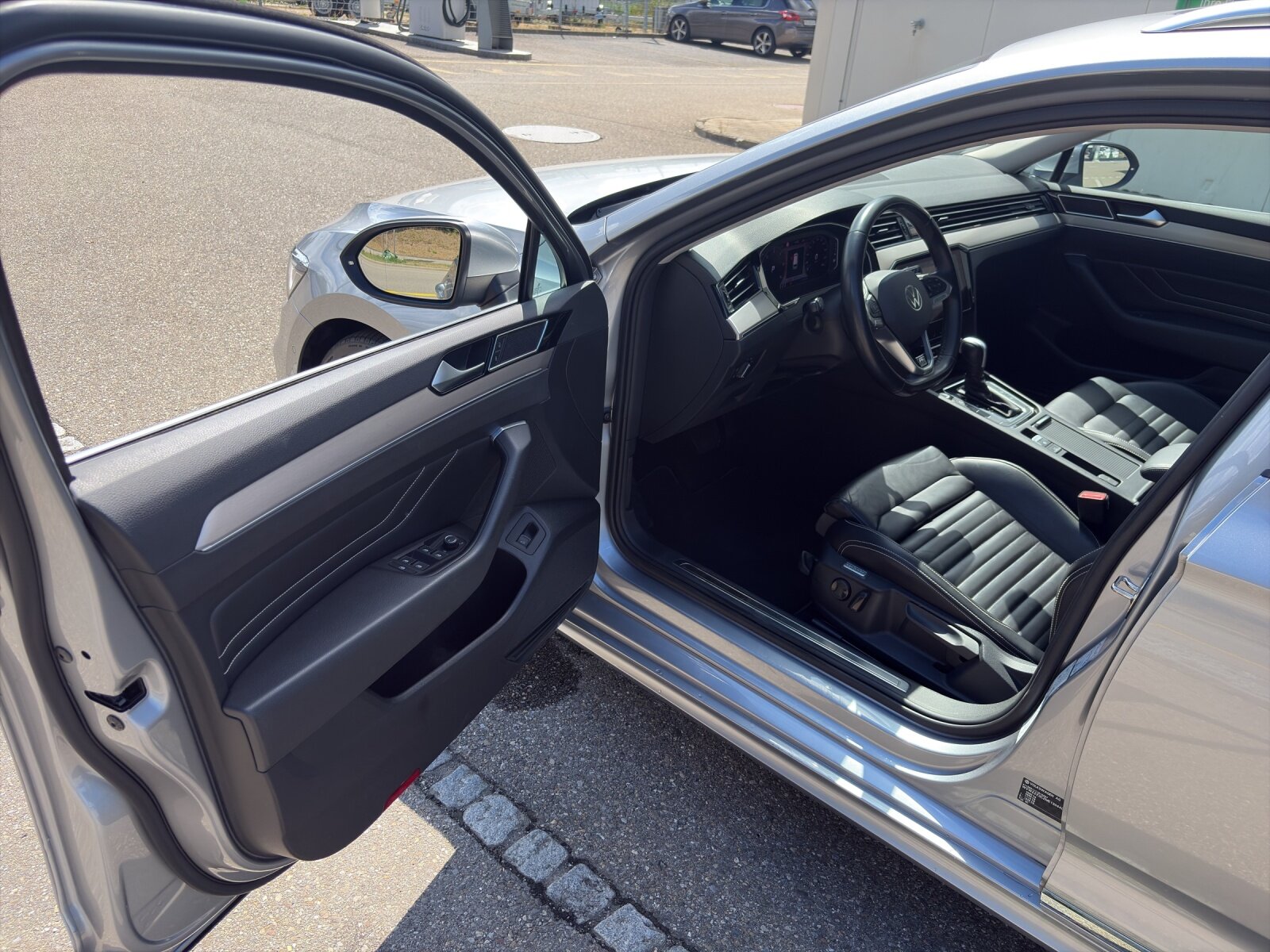 VW Passat Variant 2.0 TDI 200 Elegance DSG 4m, Diesel, Occasion / Gebraucht, Automatik - 5