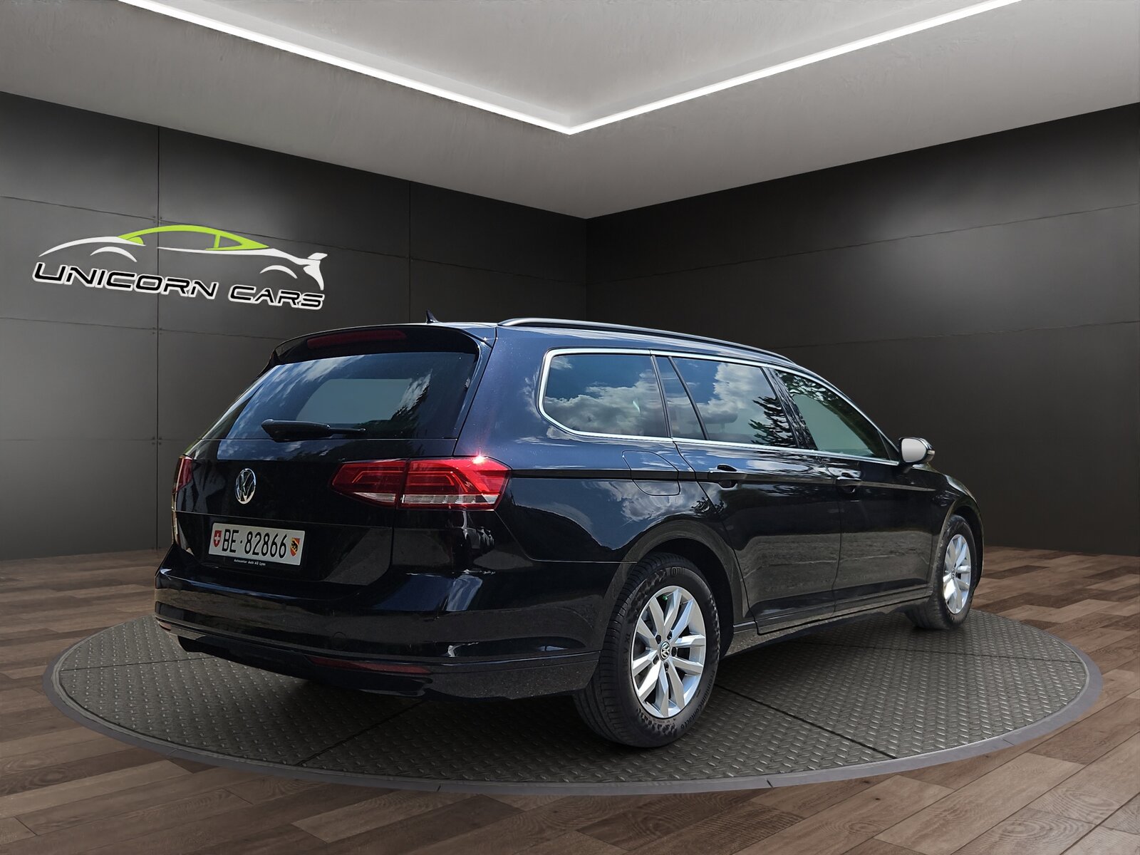 VW Passat Variant 2.0 TDI SCR BMT Comfortline DSG, Diesel, Occasion / Gebraucht, Automatik - 7