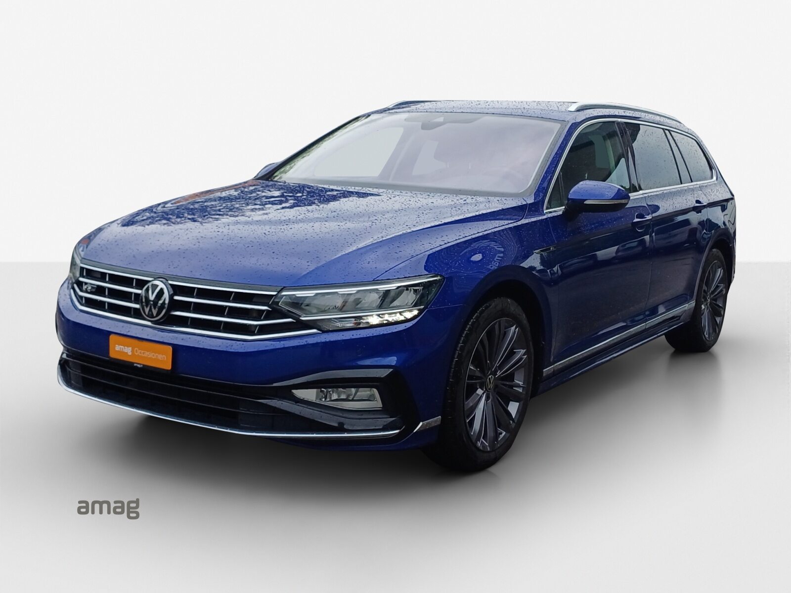 VW Passat Variant Elegance