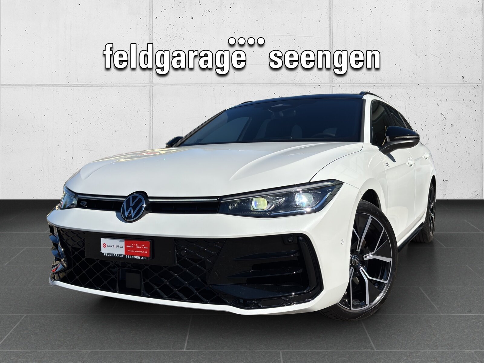 VW New Passat Variant 2.0 TSI evo4 R-Line Signature 4 Motion