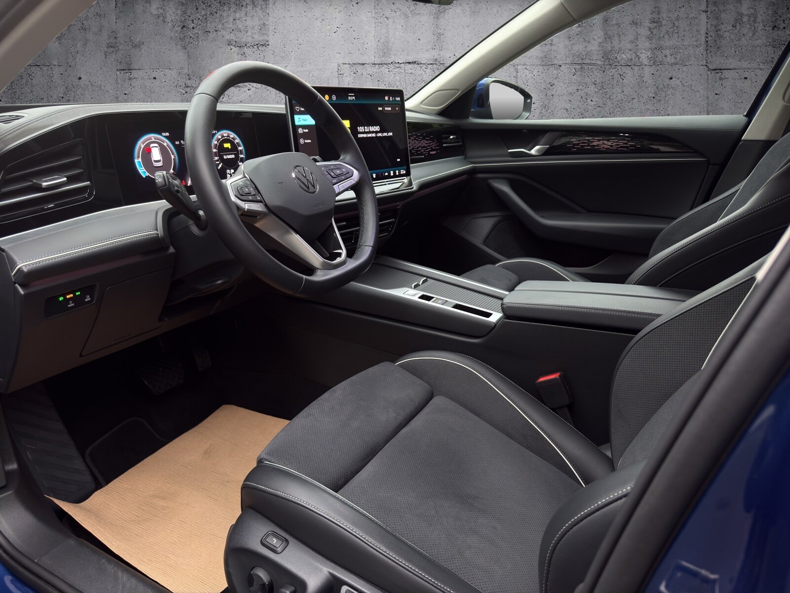 VW Passat Variant 2.0 TDI evo Business 4 Motion DSG *CH-Fahr, Diesel, Occasion / Utilisé, Automatique - 7