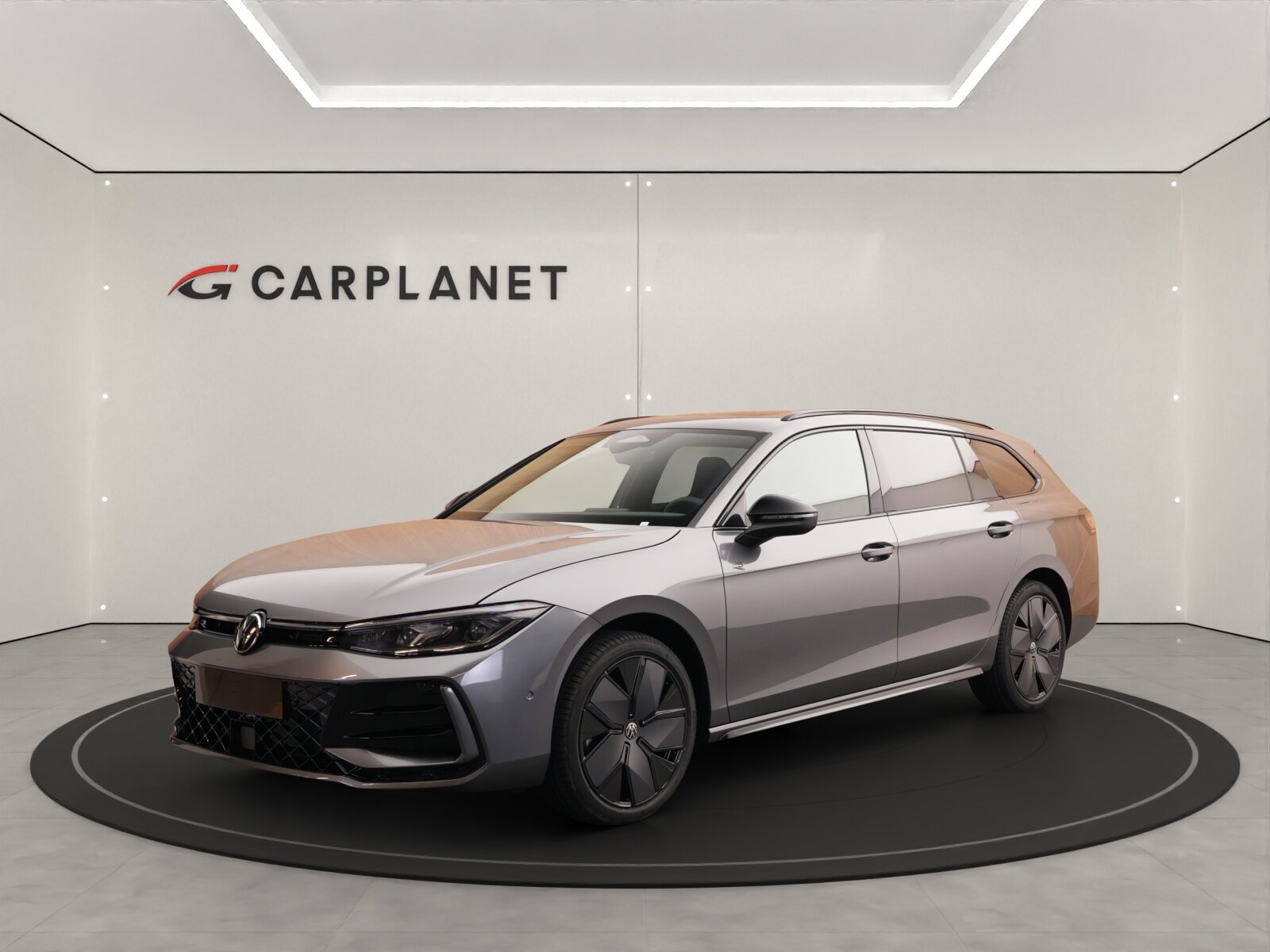 VW Passat Variant 2.0 TDI R-Line DSG 4motion 4x4 193PS *inkl. A