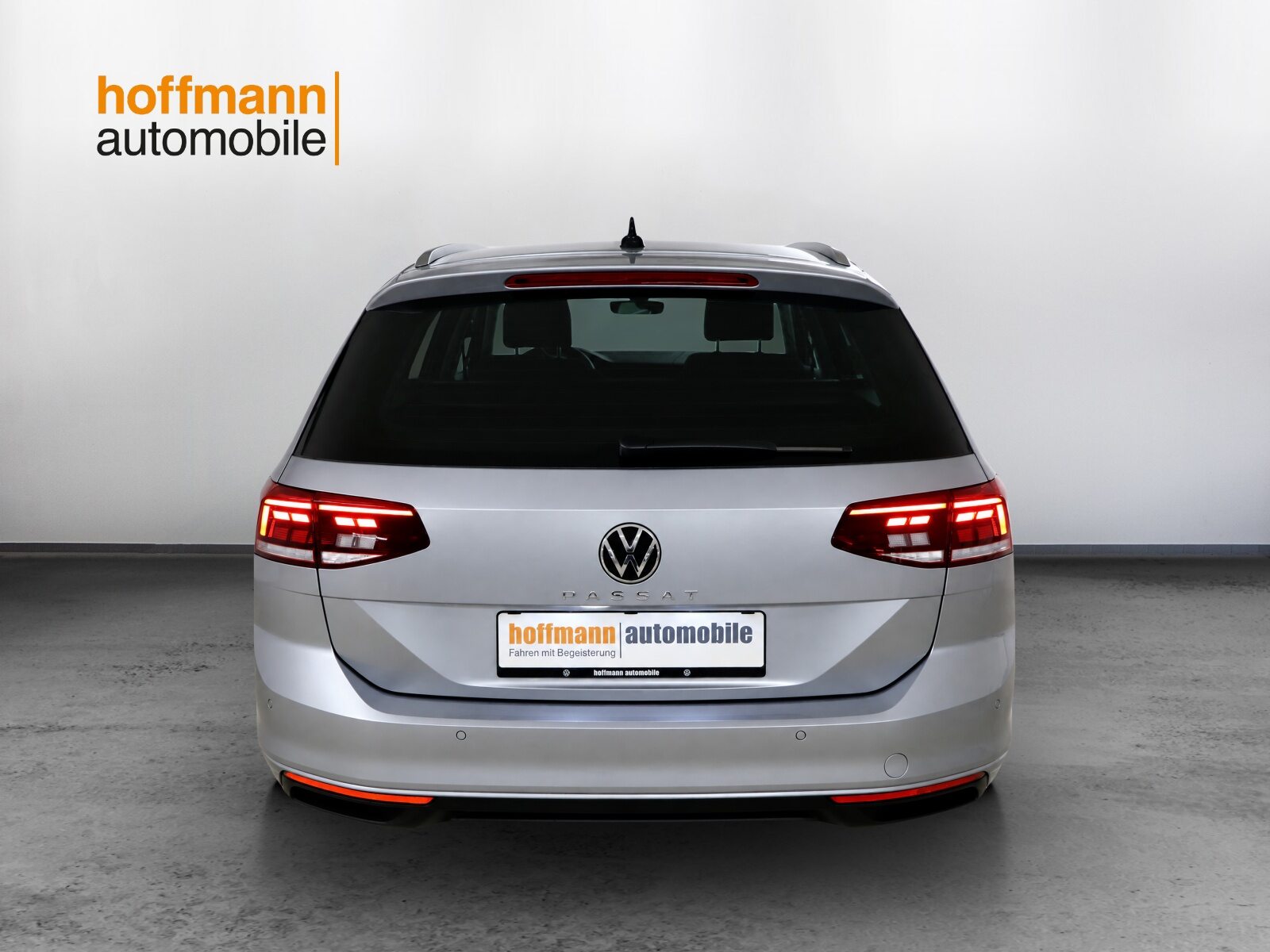 VW Passat Variant Business, Petrol, Second hand / Used, Automatic - 5