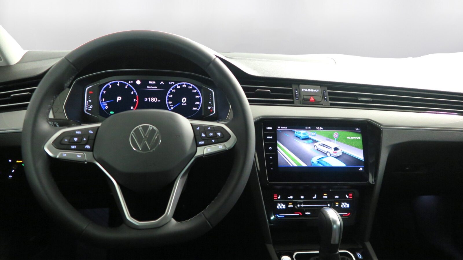 VW Passat Variant Business, Petrol, Second hand / Used, Automatic - 7