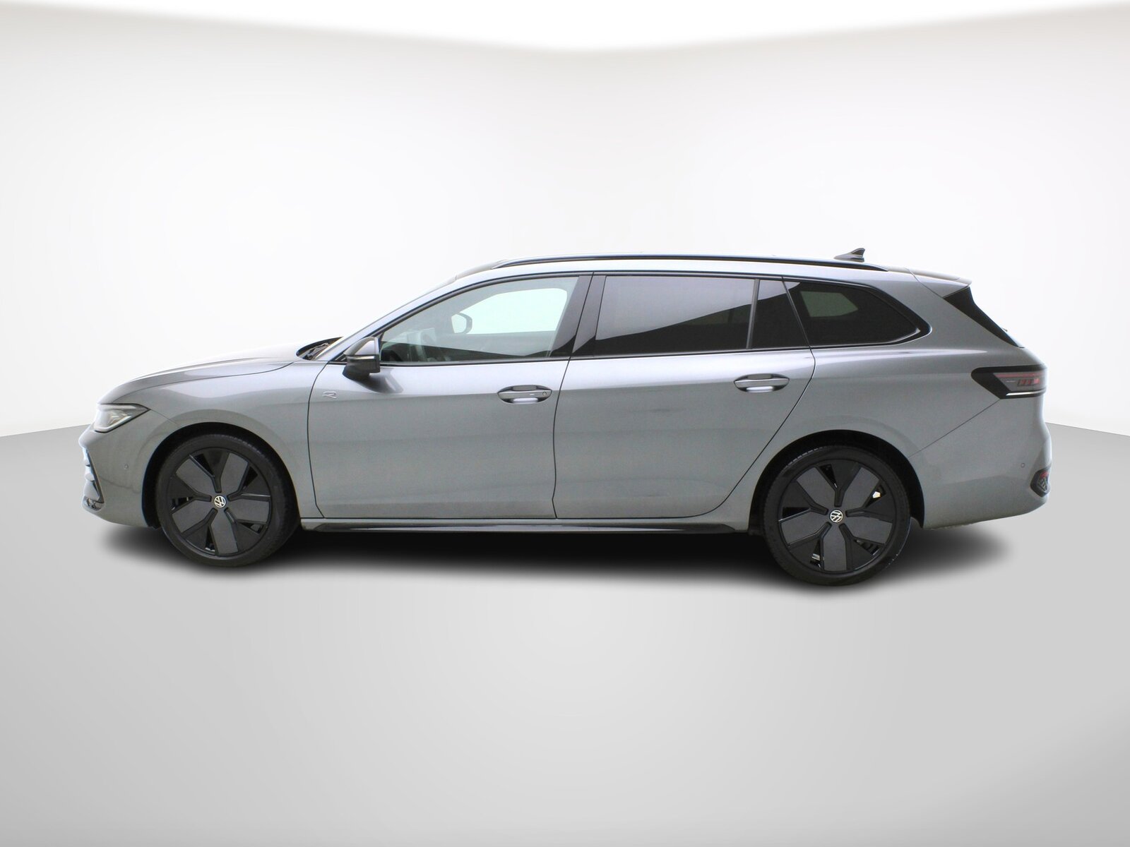 VW Passat Variant 2.0 TSI DSG R-Line 4Motion **R-Line Signatur, Essence, Occasion / Utilisé, Automatique - 3