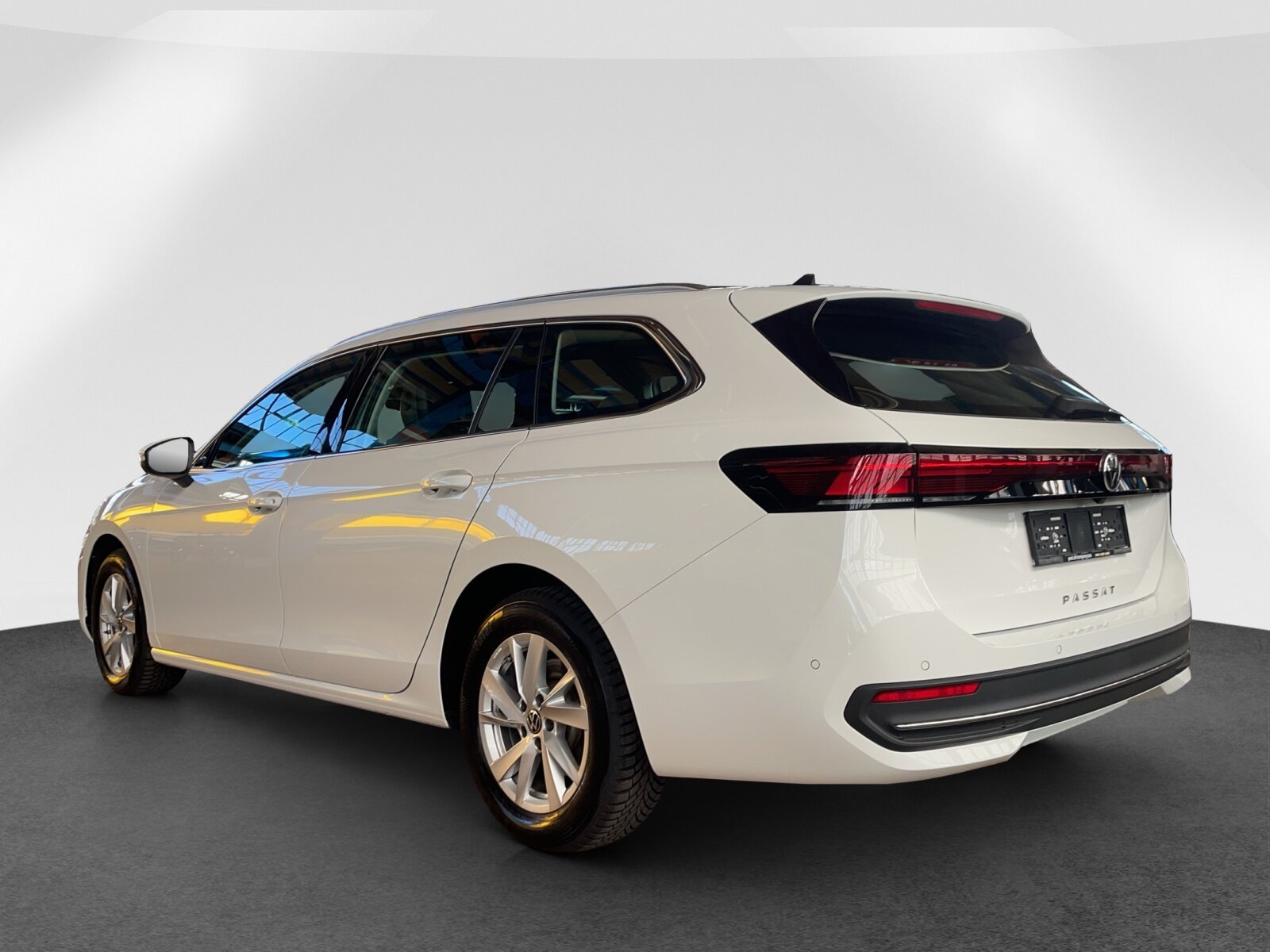 VW Passat Variant 2.0 TDI Business DSG, Diesel, Second hand / Used, Automatic - 5