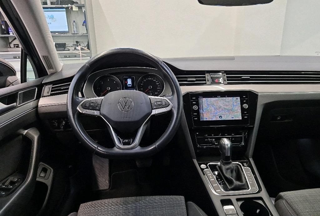 VW PASSAT VARIANT 2.0 TDI 122 Business DSG, Diesel, Occasion / Utilisé, Automatique - 5