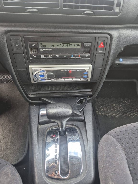 VW PASSAT VARIANT 1.8 20V, Benzina, Occasioni / Usate, Automatico - 7
