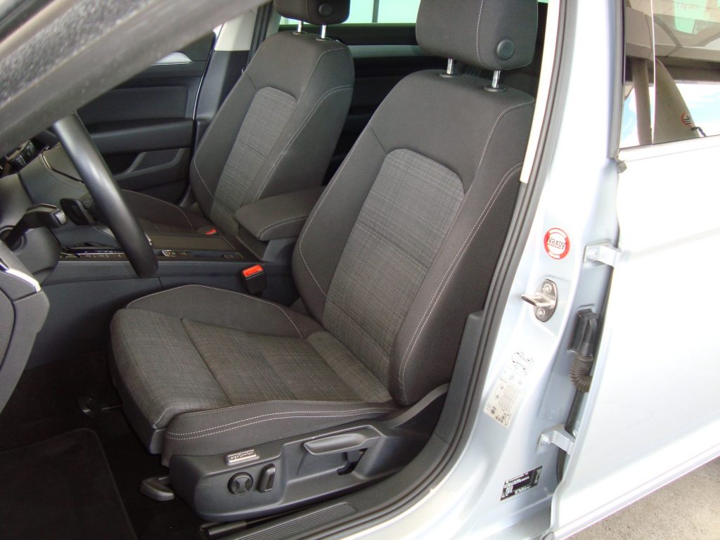 VW PASSAT VARIANT 2.0 TDI 200 Business DSG 4m, Diesel, Occasion / Gebraucht, Automatik - 6