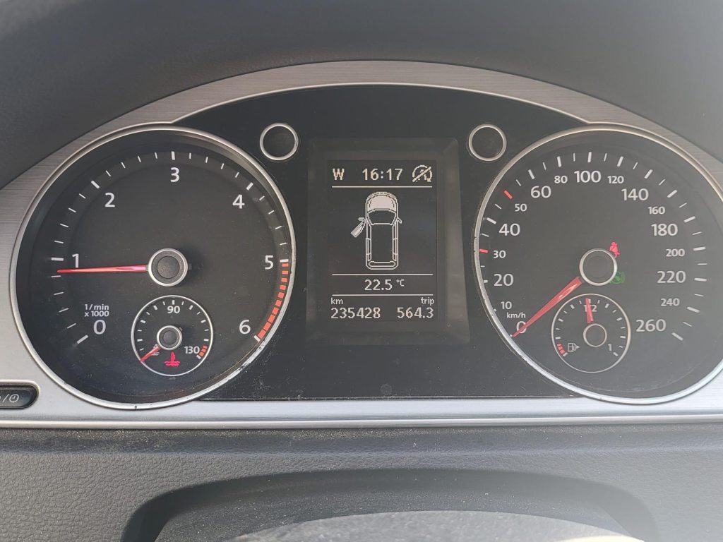 VW PASSAT VARIANT 1.8 TSI Trendline, Benzina, Occasioni / Usate, Manuale - 5