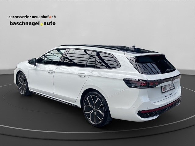 VW Passat Variant 2.0 TSI R-Line DSG 4motion, Benzina, Auto dimostrativa, Automatico - 4