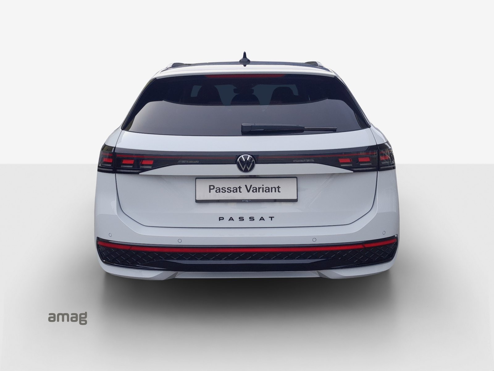 VW Passat Variant NF R-Line, Full-Hybrid Petrol/Electric, Ex-demonstrator, Automatic - 4