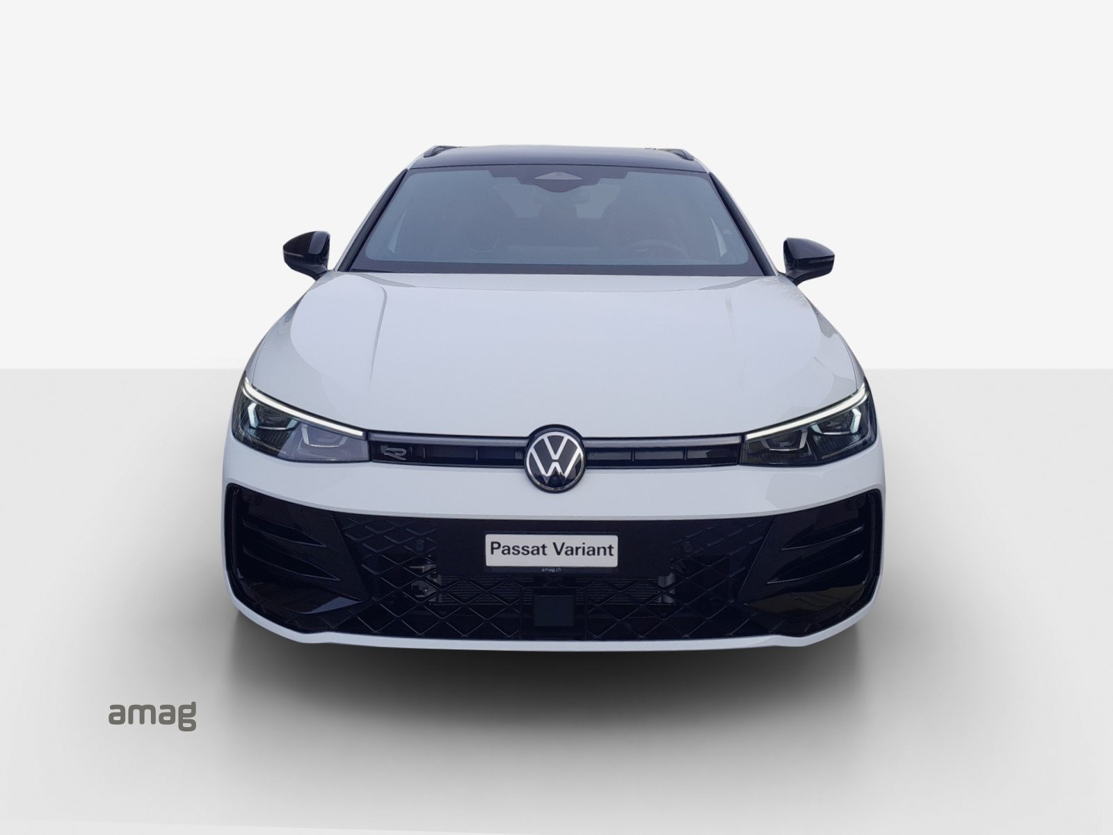 VW Passat Variant NF R-Line, Full-Hybrid Petrol/Electric, Ex-demonstrator, Automatic - 7