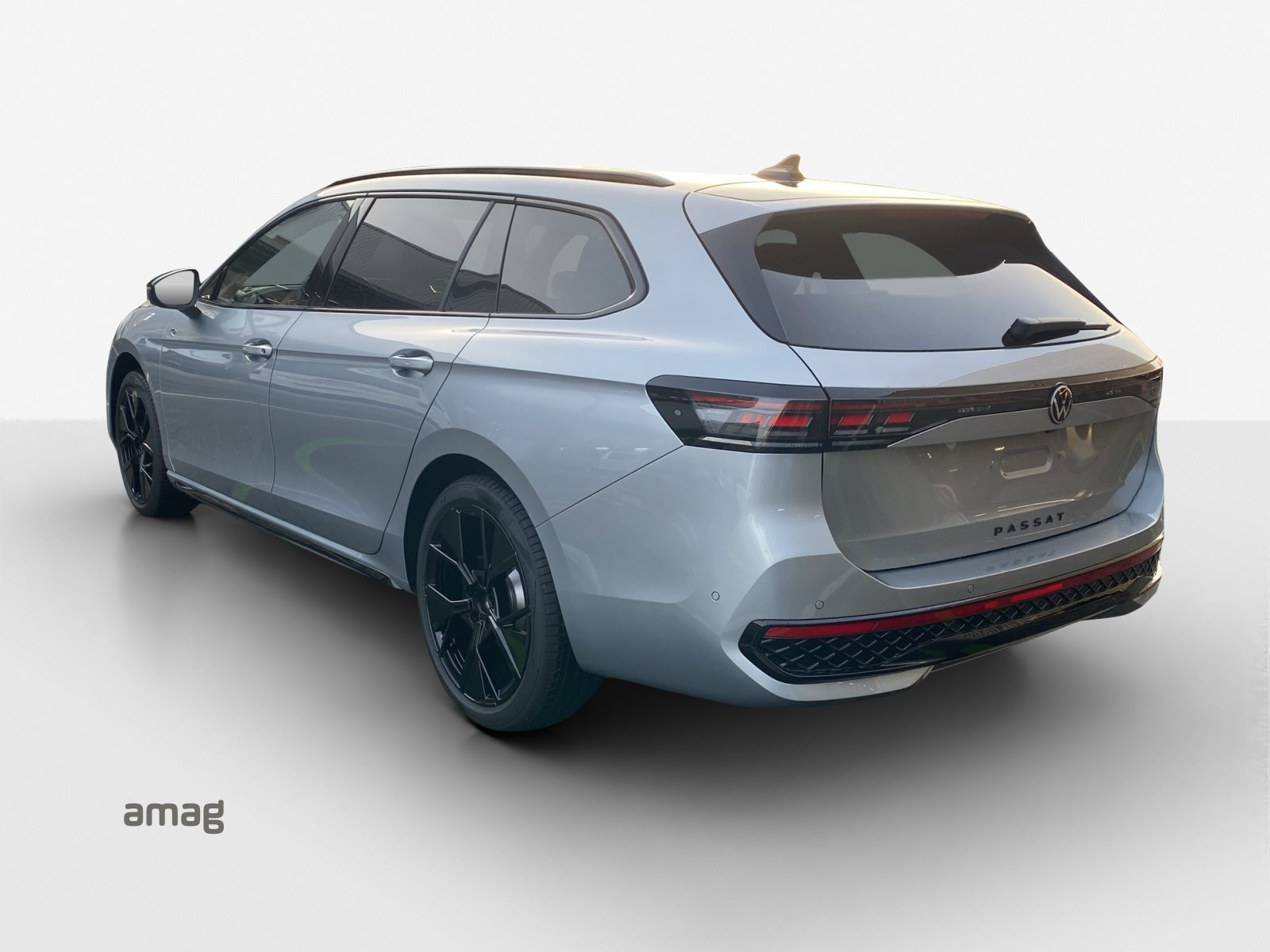 VW Passat Variant R-Line, Diesel, Voiture de démonstration, Automatique - 3