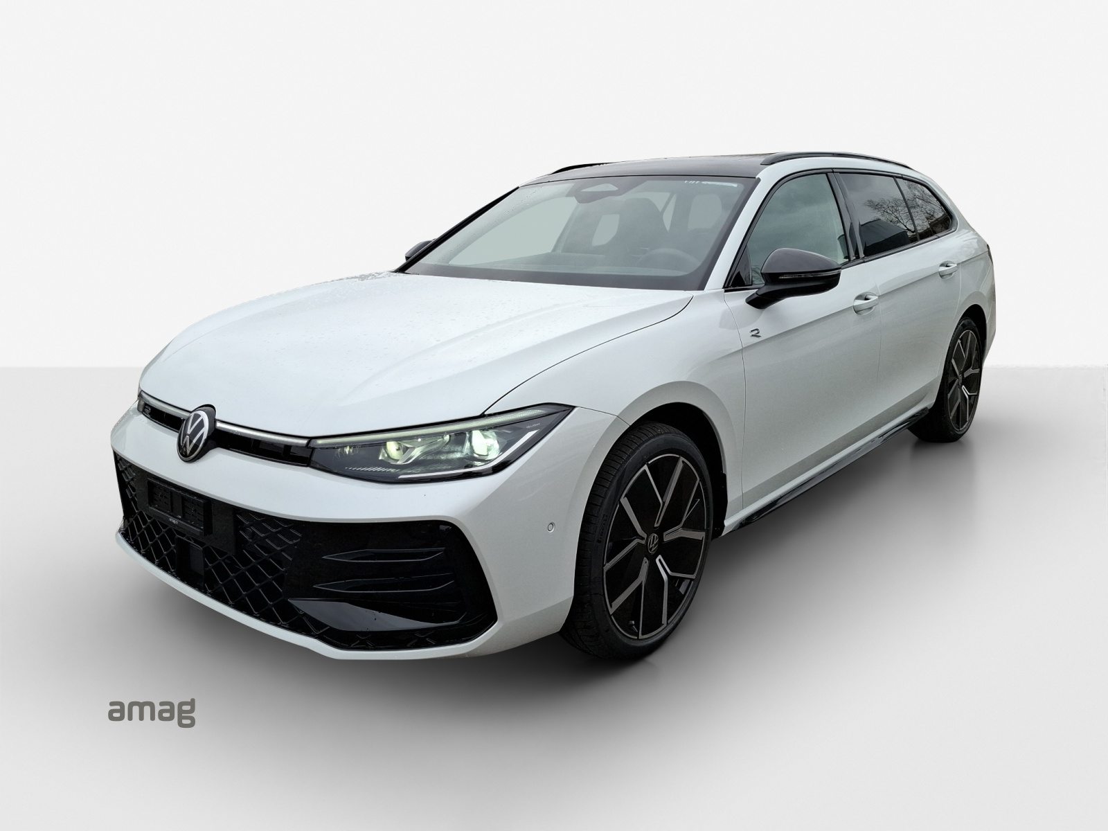 VW Passat Variant NF R-Line