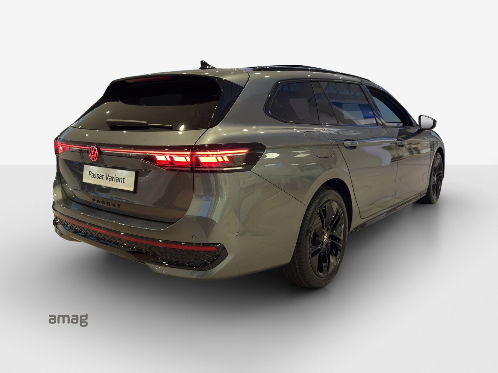 VW Passat Variant R-Line, Diesel, Voiture de démonstration, Automatique - 5