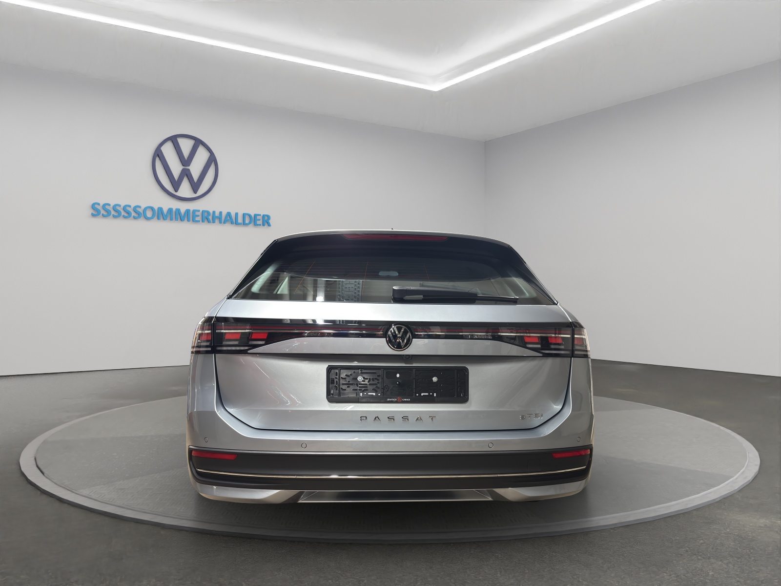 VW Passat Variant Business, Petrol, Ex-demonstrator, Automatic - 4