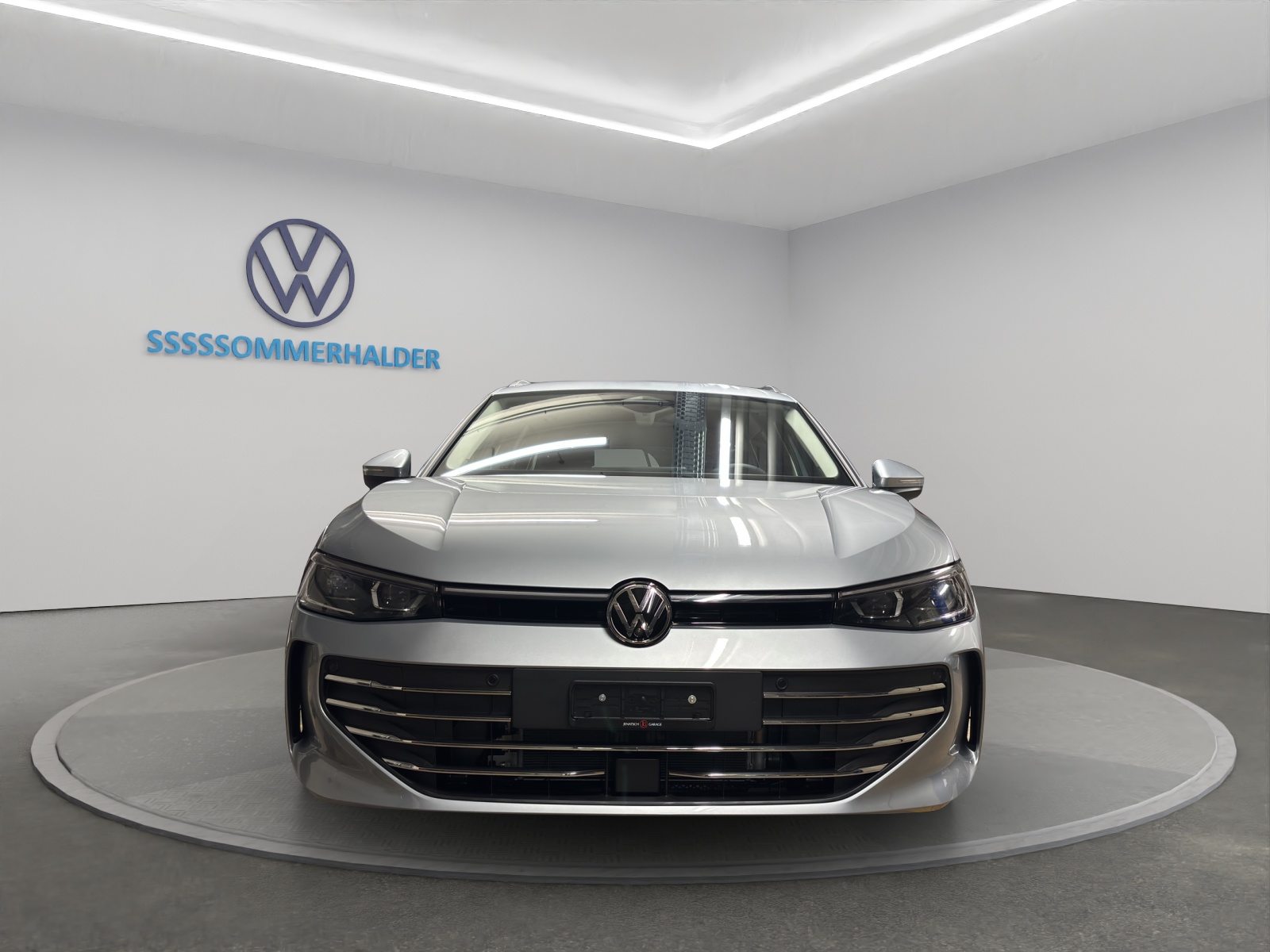 VW Passat Variant Business, Petrol, Ex-demonstrator, Automatic - 5