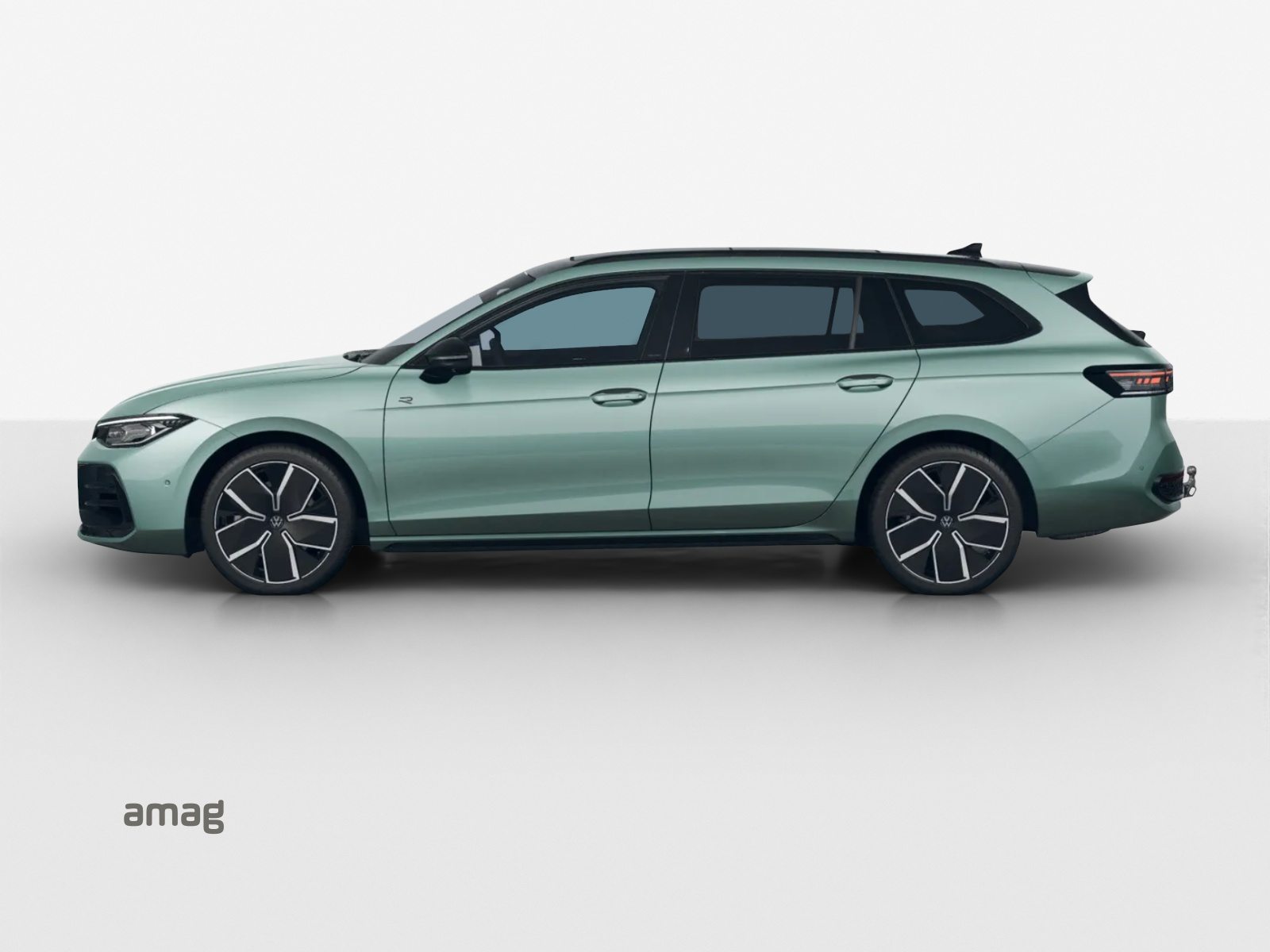 VW Passat Variant R-Line, Petrol, Ex-demonstrator, Automatic - 2