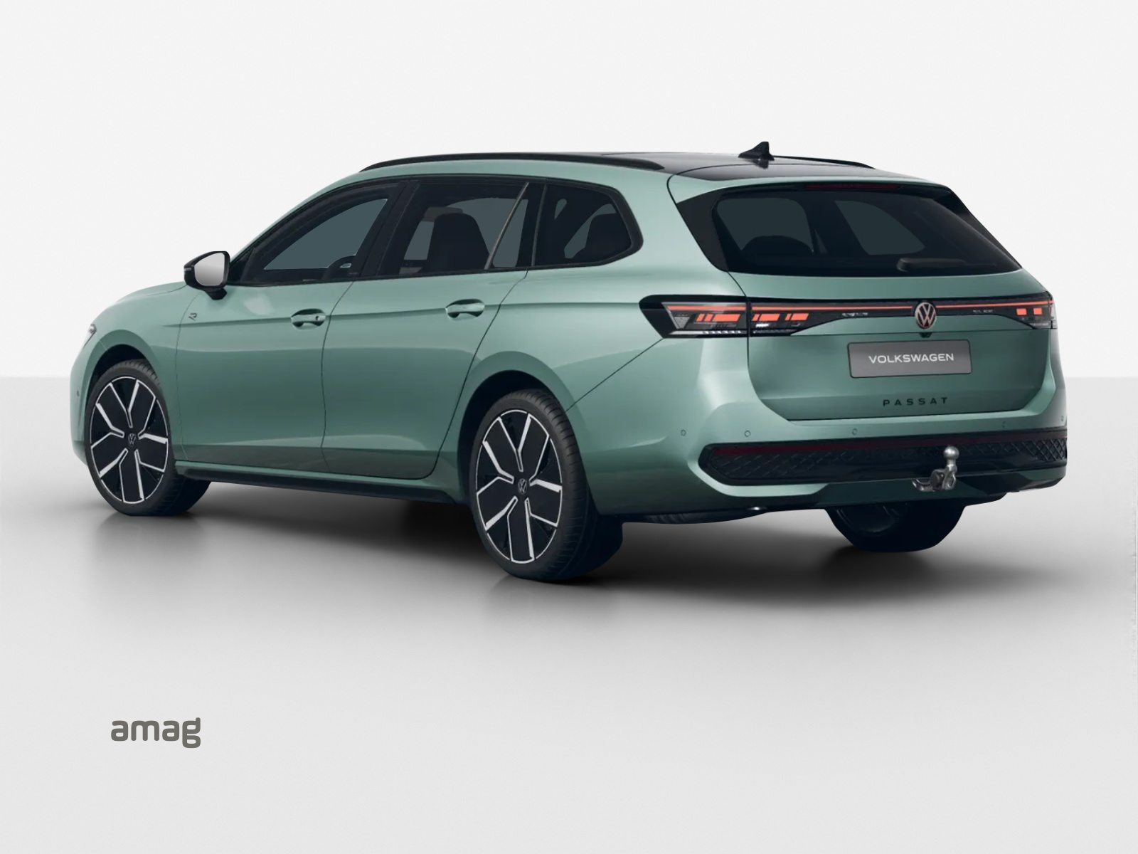 VW Passat Variant R-Line, Petrol, Ex-demonstrator, Automatic - 3