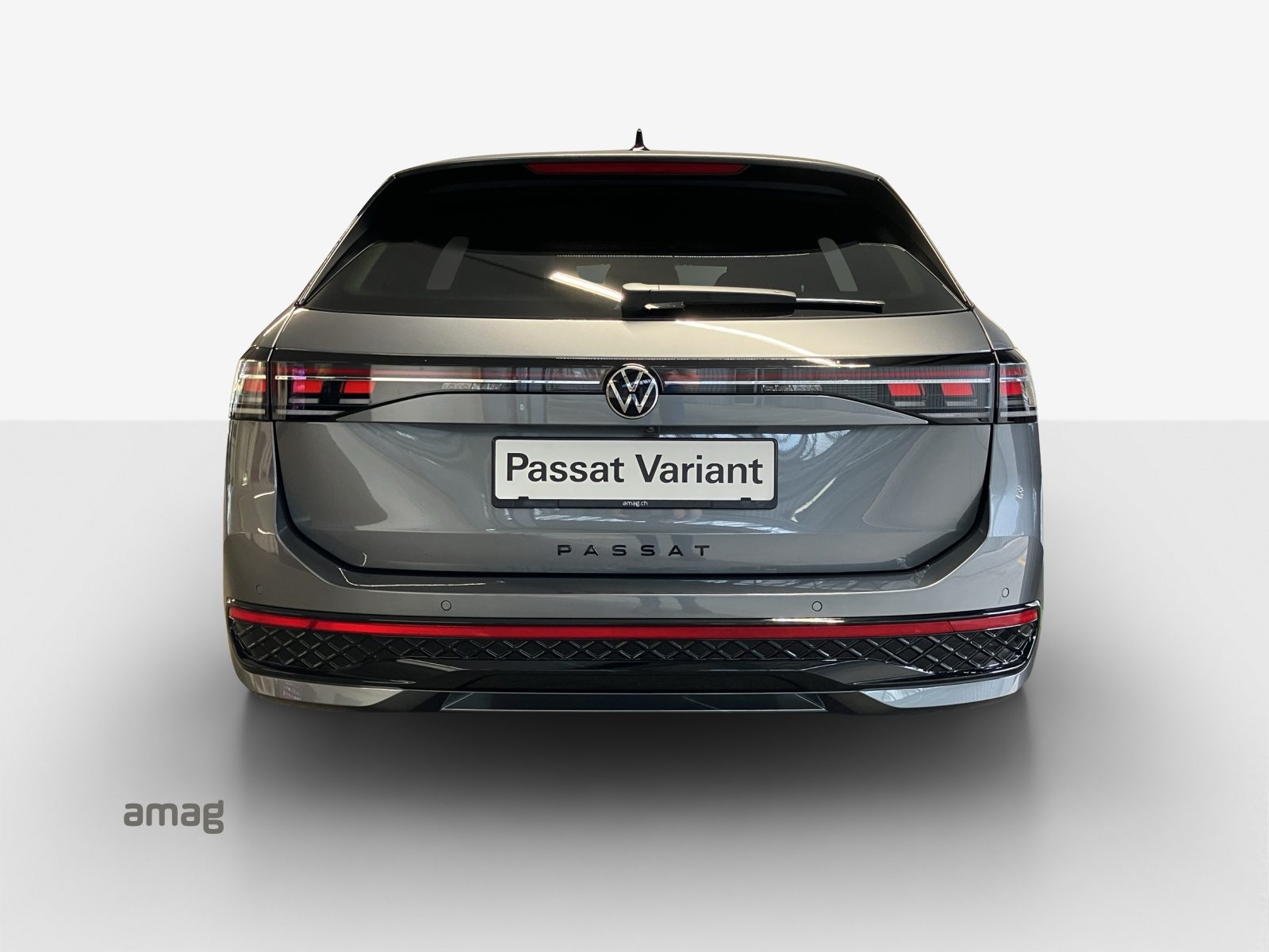 VW Passat Variant NF R-Line, Benzina, Auto dimostrativa, Automatico - 4