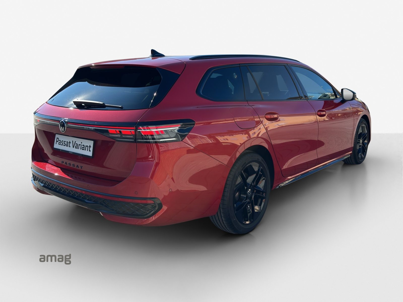 VW Passat Variant NF R-Line, Petrol, Ex-demonstrator, Automatic - 5